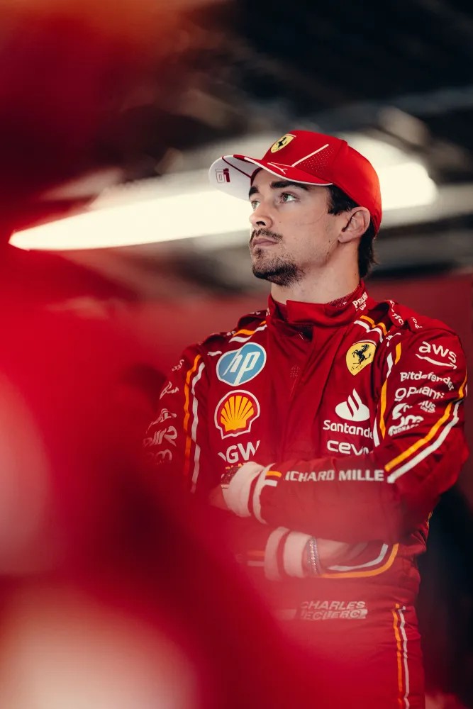 vert-Leclerc-race-suit.webp